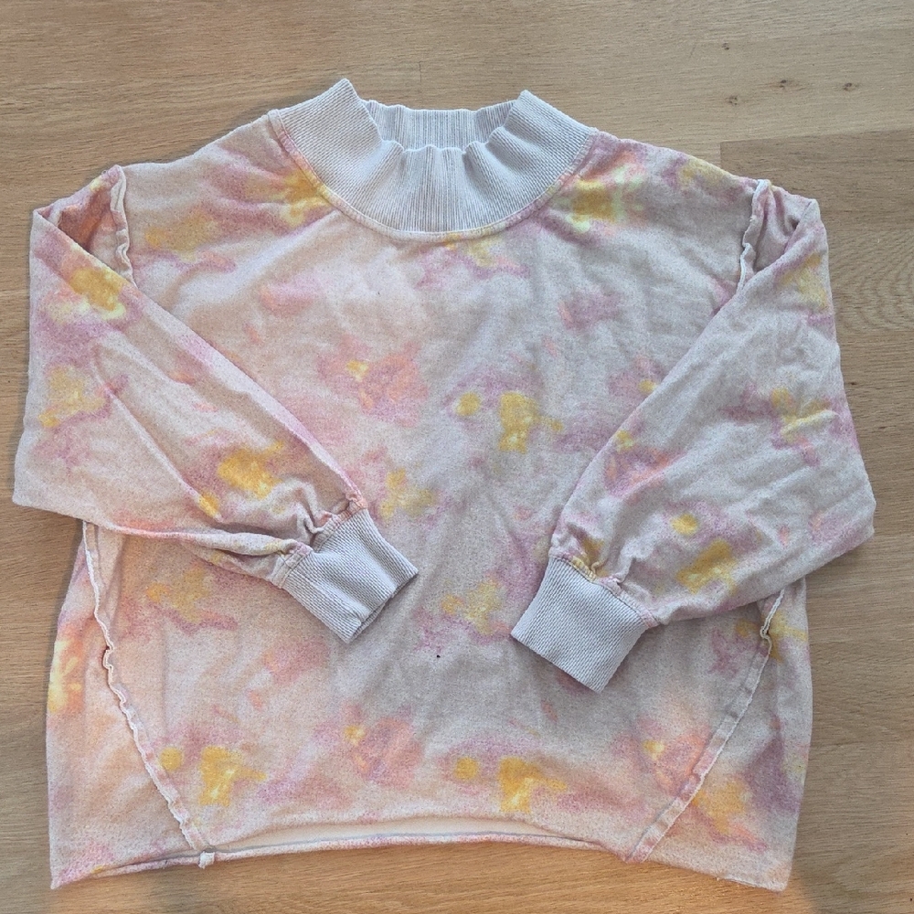 Urban Outfitters Cream Ribbed Top